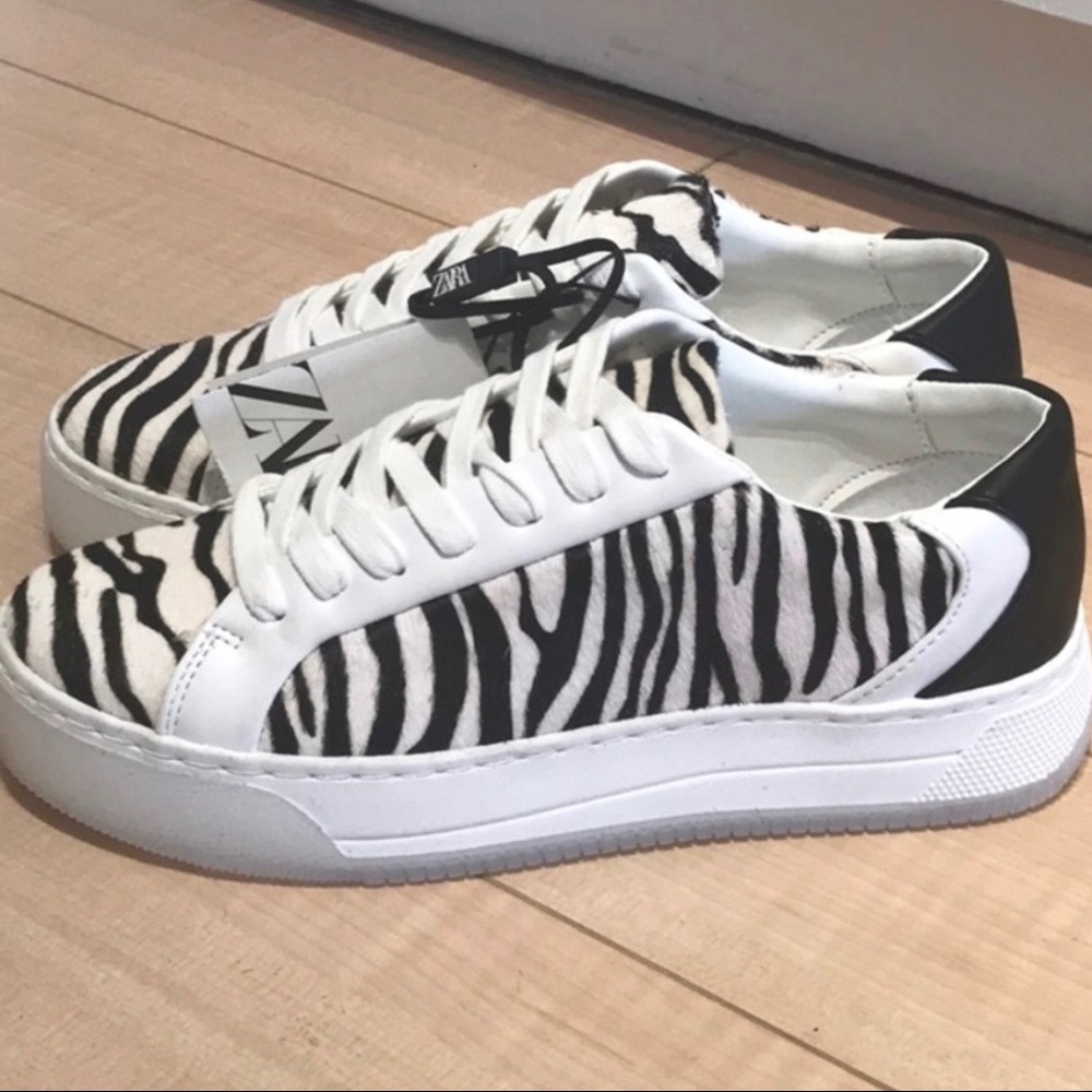 Zara Zebra print low top Sneakers